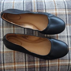 Women's Target Black Flats